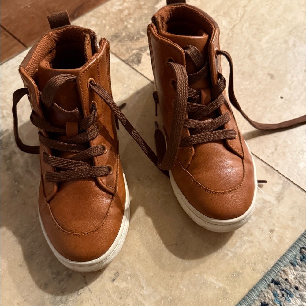 Cat & Jack Brown Kids High-Top Sneakers